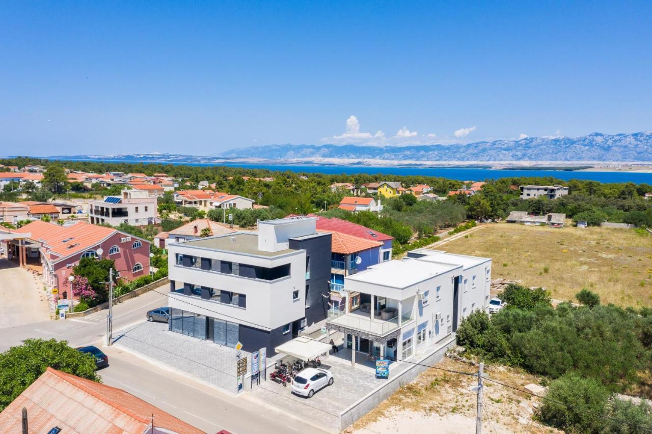 Apartments Krpan Вир Екстериор снимка