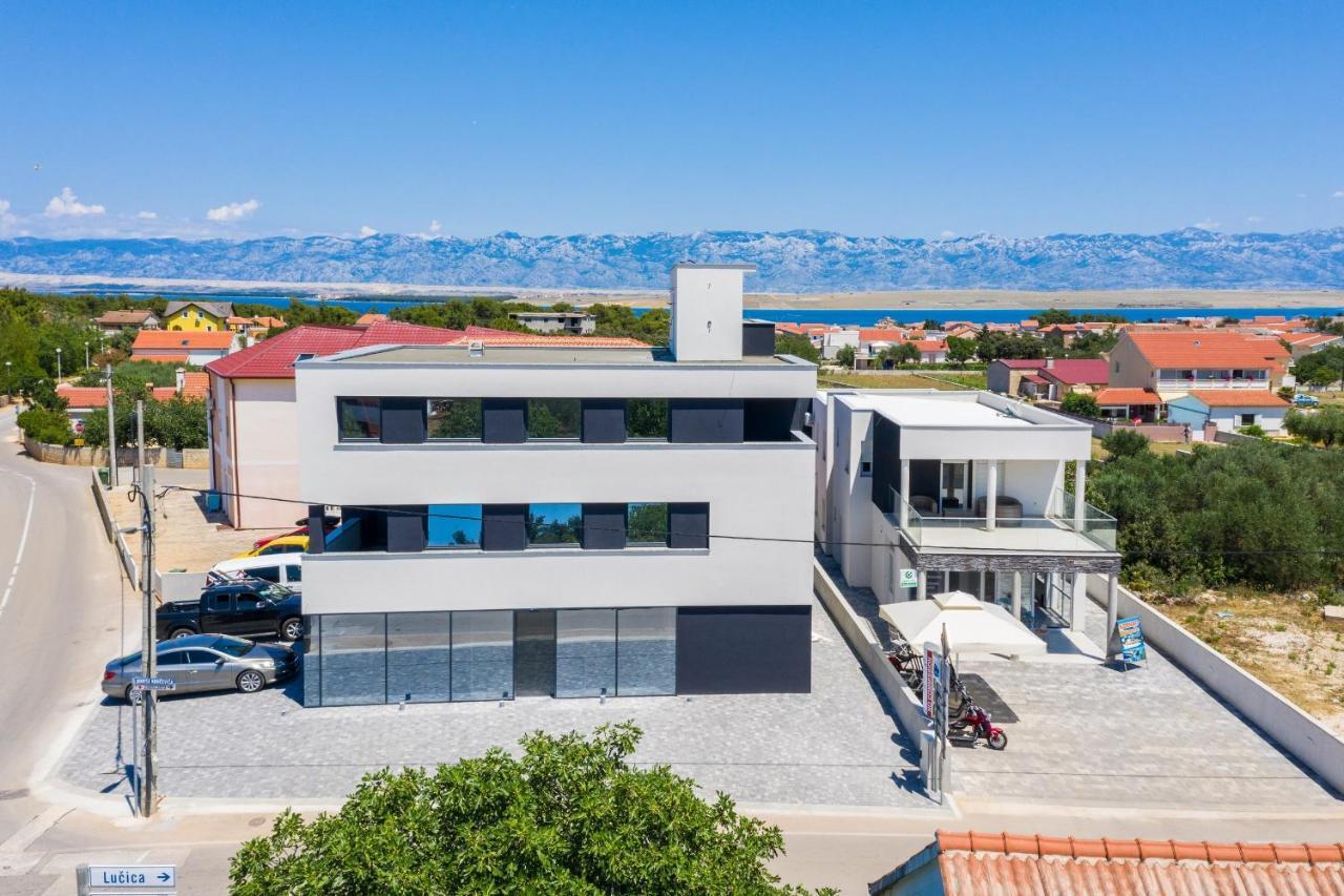 Apartments Krpan Вир Екстериор снимка
